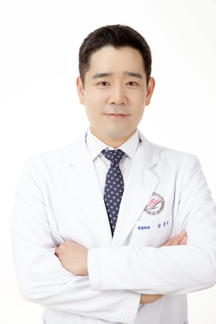 Successful Artificial Joint Surgery of a Preserved Knee Robot The First Identification of Left and Right Tibial Rear Sections