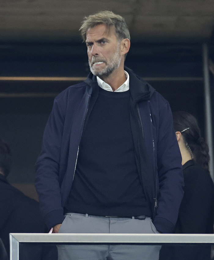 There is no such thing as a lie 'Master' Jurgen Klopp directly refuted the termination agent a day after rumors of AS Roma's appointment. 'It's not true.'