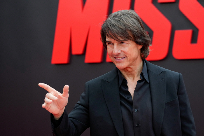 Tom Cruise to act until he's 100 years old, what he's eating...