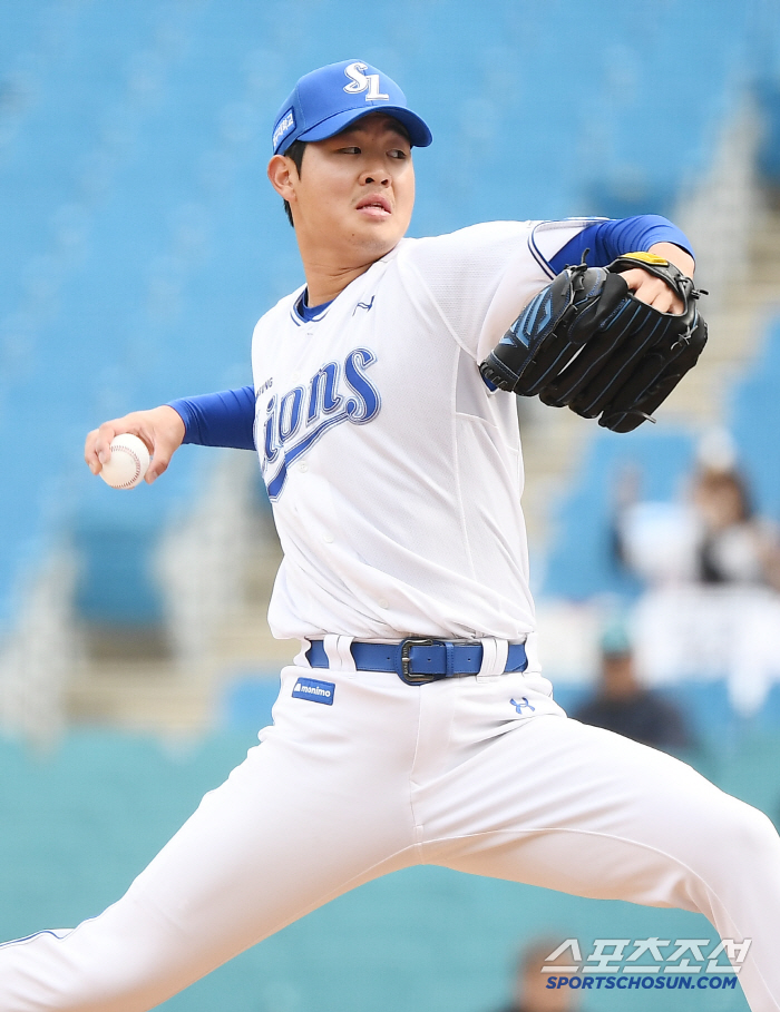 Choi Won-tae leaves, Samsung's starting pitcher with no hole in the KIA match I'm thinking of this player