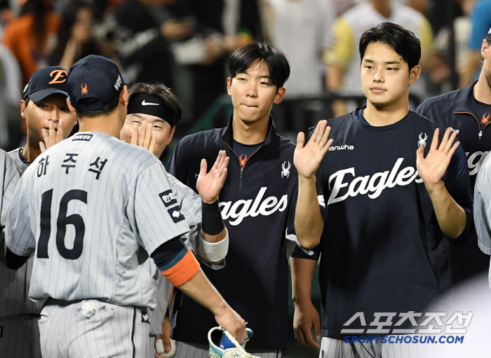 Hanwha's winning formula proved by Moon Dong-ju's 5th win, now it's Hwang Jun-seo's time