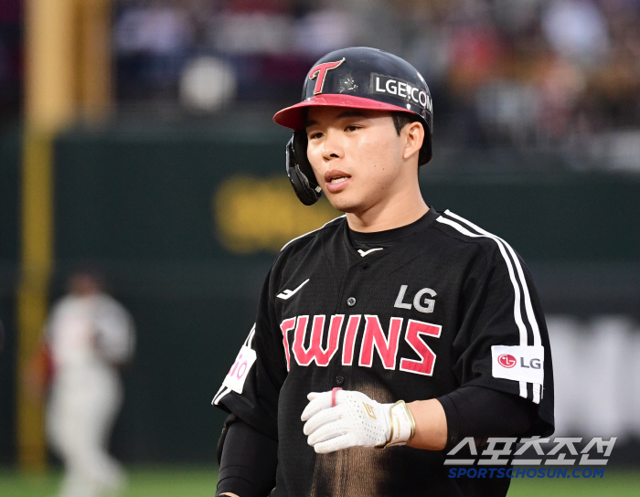 I'll try to win 600 games. Moon Sung-joo's first top hitter. Austin, Park Dong-won return to the starting lineup 