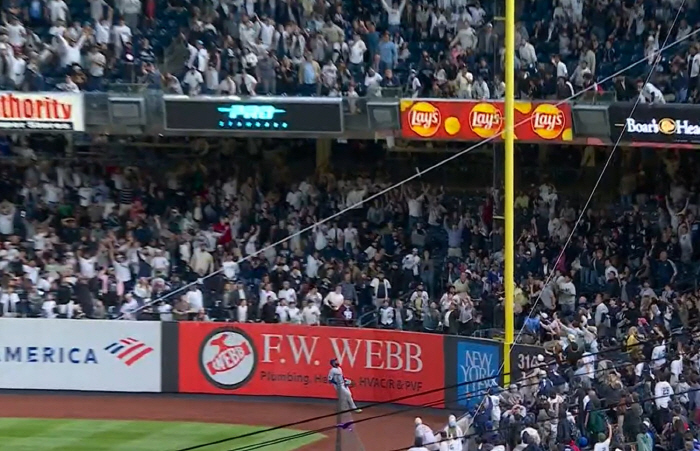 It's not even 100 meters away, but a home run? Judge chases his 16th shot of the season with the shortest distance of 331 career shots, one behind Otanishwaber