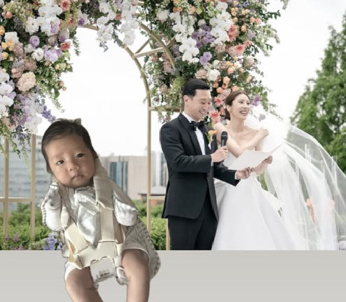 Lee Gyu-hyuk ♥ Son Dam-bi and daughter Hae-yi's wedding photo..Now, we're really family