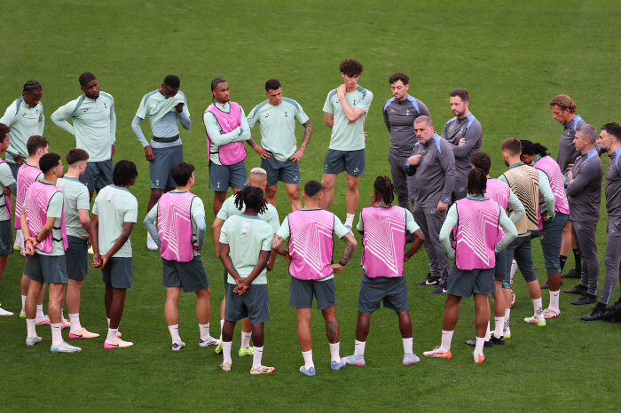 Let's win for Son Heung-min from the other side of the world Postecoglou, a different motivation...Jinks → Tottenham, the second-year champion, please