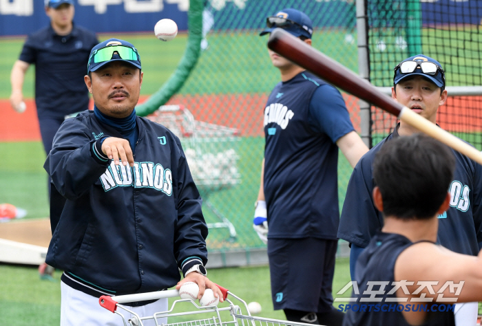 There's no other director like this. I can coach Hodu Lee Ho-joon, who came forward to Kim Hwi-jip. 