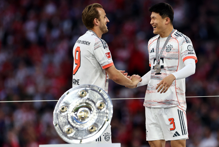 Kane, we won too!Congratulations, Sonke Duo has something close to each other. Escape side by side in 2025 