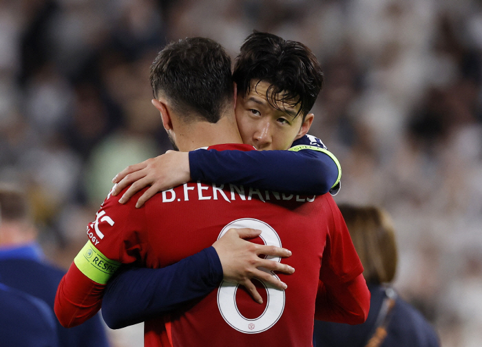 Manchester United's humiliating defeat, Manchester United's Pungbi Baksan, captain Bruno  manager Amorim, would be great if he left the bombshell remarks at the same time