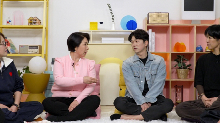 MZ couples never yield Professor Lee Ho-seon reveals the characteristics of the couple who are separated unconditionally (Ok Moon-ah)