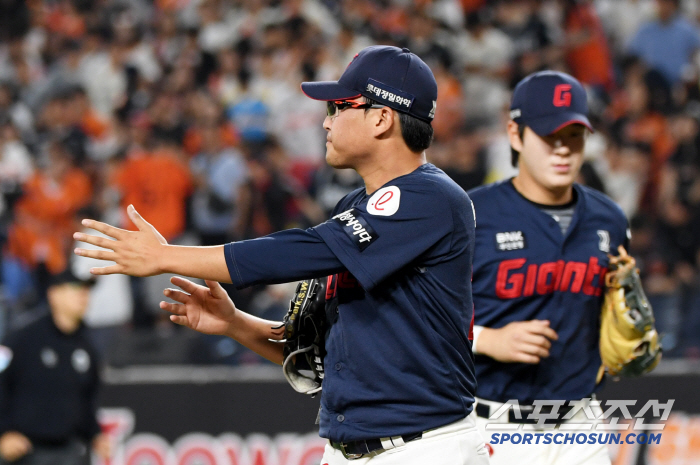 2nd Unts? It's 2nd Unts again!Weiss 8 innings Kim Seo-hyun SV Hanwha catches Lotte and retakes 2nd place