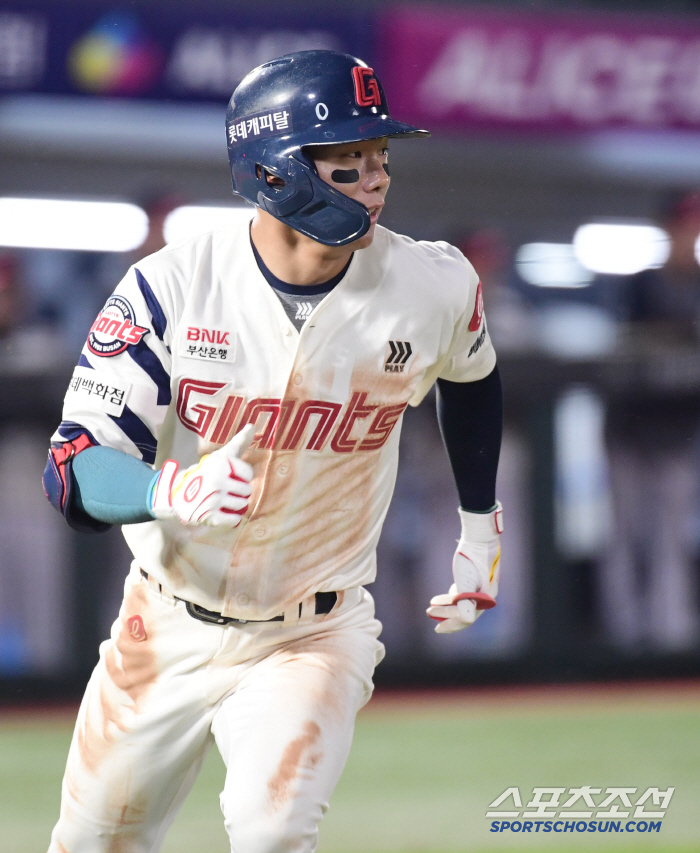 The demon escape → Don't worry about the appearance of the demon. Top hitter 6G 0.360 hard hit. I'm happy, but I'm nervous. I'll do my best