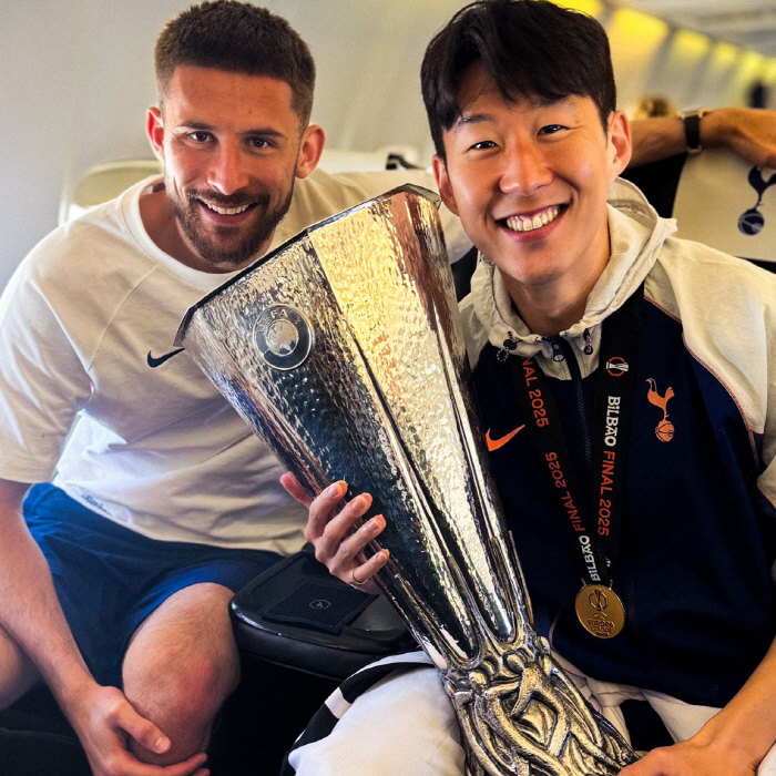 I sincerely apologize. Europa League, which turned into a neighborhood tournament, bowed to UEFA's failure to pay Son Heung-min's medal
