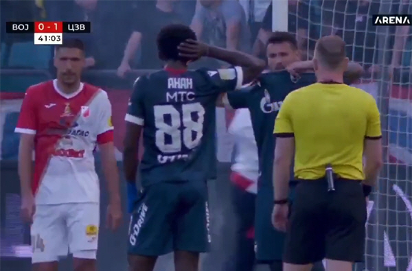Serbia is dangerous. Shocking! Seol Young-woo almost got hurt by the firecracker attack...It's urgent to advance to the big leagues