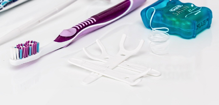 Use of dental floss after brushing teeth lowers the risk of ischemic stroke by 20%
