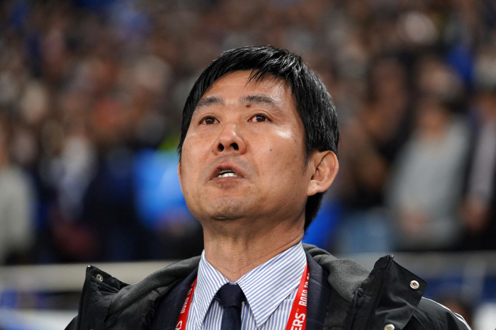 Arrested on charges of sex crimes → Lee Jae-sung, a fellow midfielder, deeply reflected on his return to Korea National University after a year and three months, so he should give it another chance