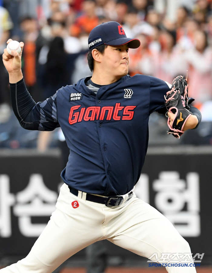 I can't give up...Son Ho-young's personal maximum of 5 hits and final hits is crazy! Lotte avenges its defeat the previous day by Hanwha after an extended blood fight
