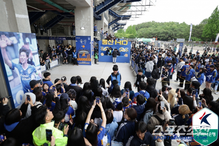 K League 1's unstoppable box office craze surpassed 1 million spectators in 91 games for the second consecutive year!