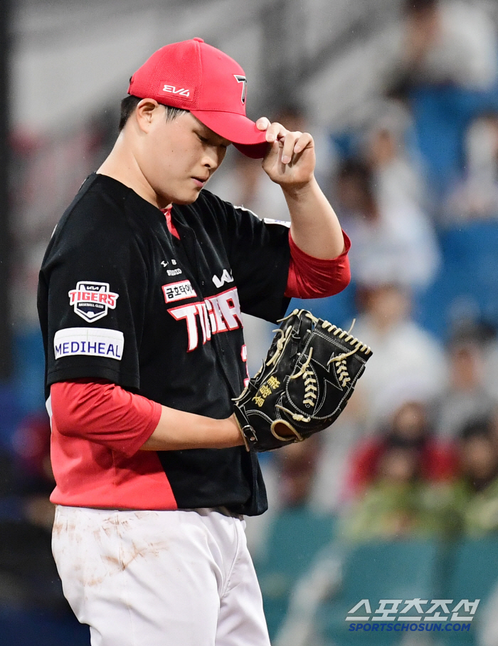 Kim Do-young scored four points in the eighth inning of the over-the-counter shooting, and Samsung won 8-4...Kia's 7th place drop 