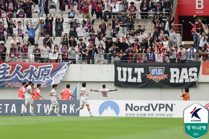  Lucas → 2 consecutive goals Andersson Seoul Suwon FC drew 11 consecutive wins without catching all of them