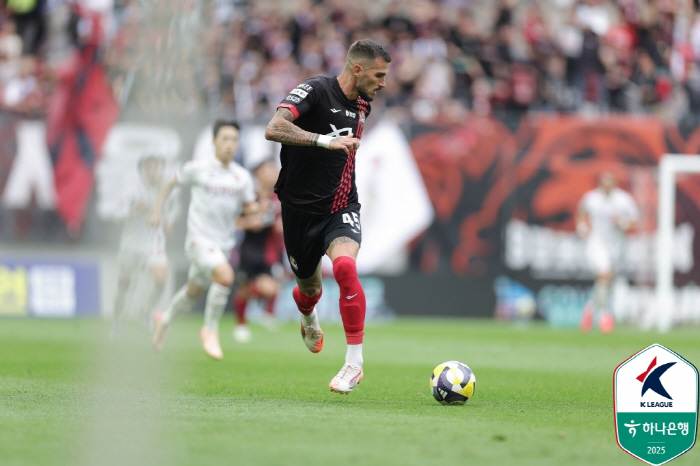  Lucas → 2 consecutive goals Andersson Seoul Suwon FC drew 11 consecutive wins without catching all of them