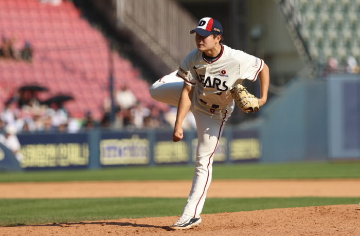 3 points with 3 bases loaded → Win over 3 double plays...The proud national hitter Kim Taek-yeon's confidence was good!