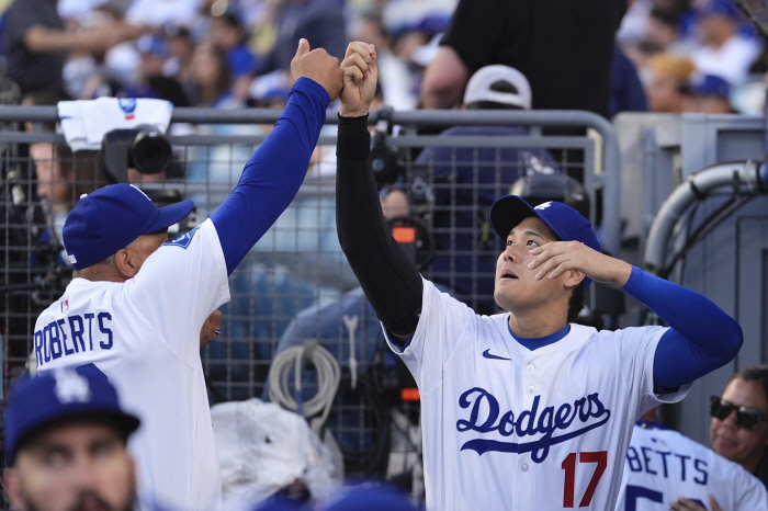 Can we see pitcher Ohtani now? I will play live pitching and Kim Hye-sung tomorrow against my colleagues. My goal for the second half is realistic