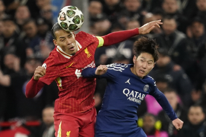 Enrique is too much. It's the 30th of the first half, but Lee Kang-in has not been sent…I can't even participate in the final of the Champions League → Are you doomed to leave?