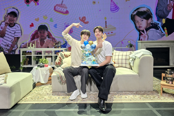 Gong Myung Holds Heartfelt First Solo Fan Meeting in Korea After 12 Years