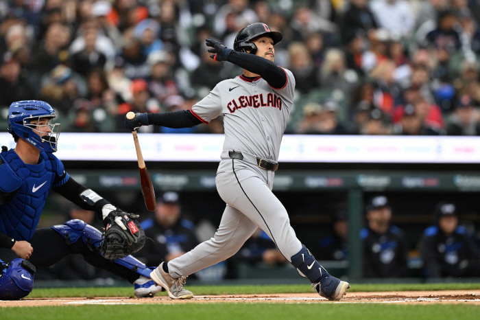 Lee Jung-hoo did not hit this during 216 at-bats, 3rd place contact  Seon Gu-an  quick-footed genius hit in the order of most at-bats