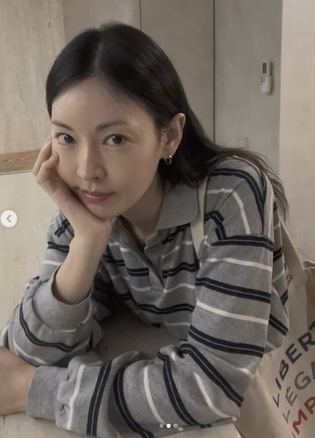 'Lee Sang-woo ♥' Soyeon Kim, someone else who removes makeup → I thought you were a college student.