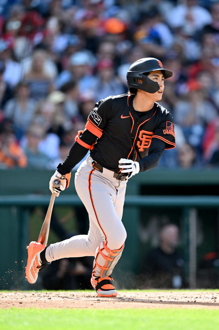 Proprietary line drive hit! Lee Jung-hoo, 5G consecutive hits, 4G consecutive strikeout closing rate of 0.281