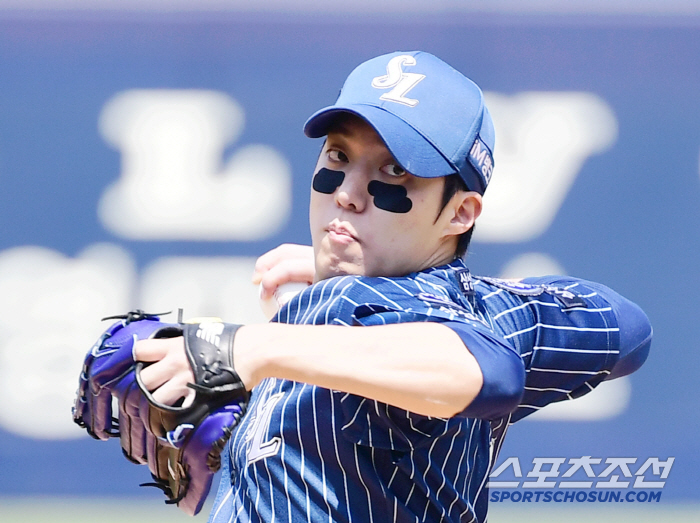 Run-off Home Run Boom! Diaz, the No. 1 home run player, is crazy...Samsung, KIA Winning Series 