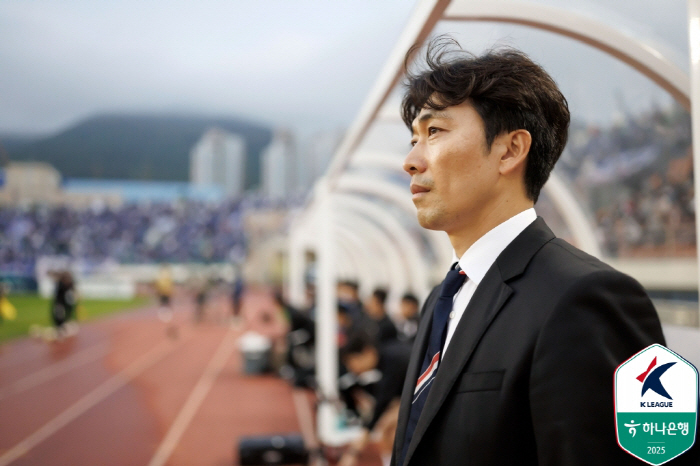 Shock's 2nd consecutive penalty miss...Ilyuchenko was as good as Cho Hyun-woo
