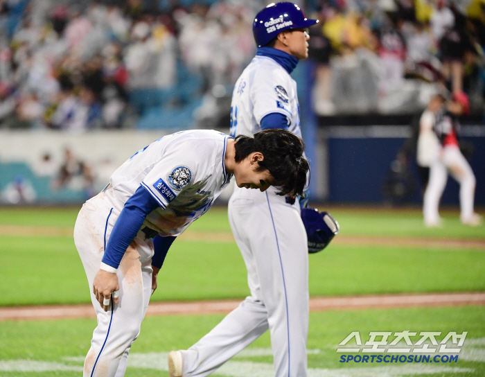 Small peppers were more spicy, causing errors, loading the bases, and thanking Furado