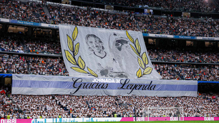 Thank you, legend Modric Ancelotti, beautiful exit in standing ovation for the Bernabeu...Real, Mbappe Multi-Golro Sociedad 20 Defeat