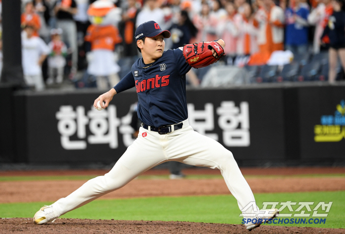 When it's really important, I'll upload it. As manager Kim Tae-hyung said, the fastball returned after taking the mound at second base. Lotte's bullpen has become stronger