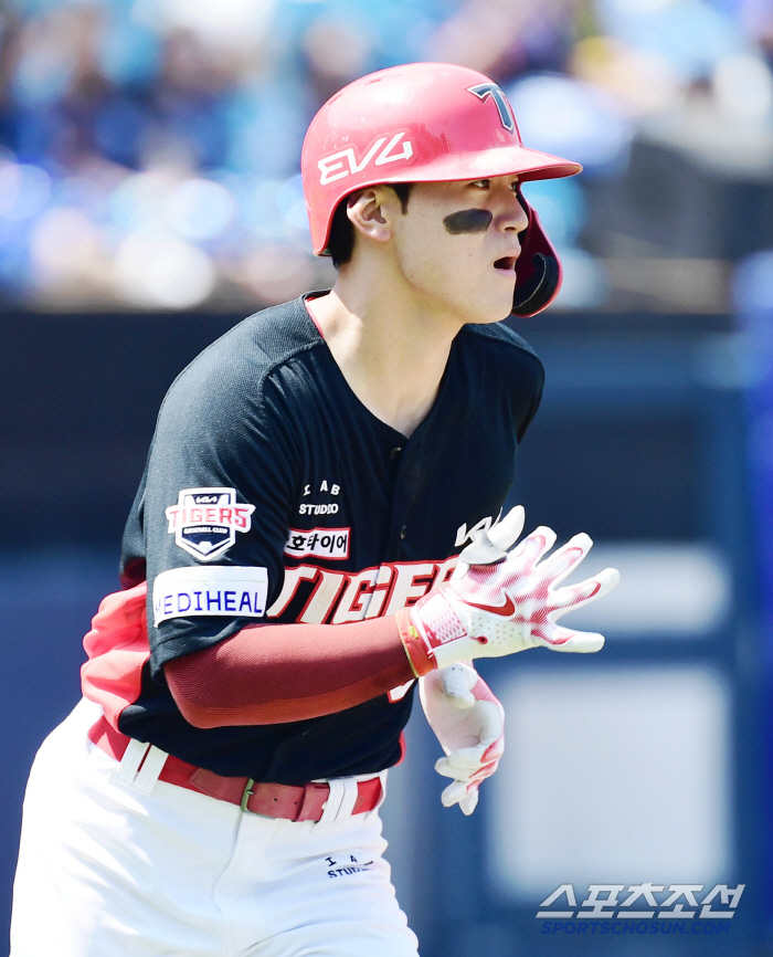 Wow, what should I throw? Home run, home run, home run, home run, Kim Do-young is crazy, a new record in personal history (Daegu site)