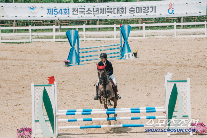 15-year-old Yang Da-sol hopes to revive horseback riding, the first two-time winner in the history of the Boys' Sports Festival!