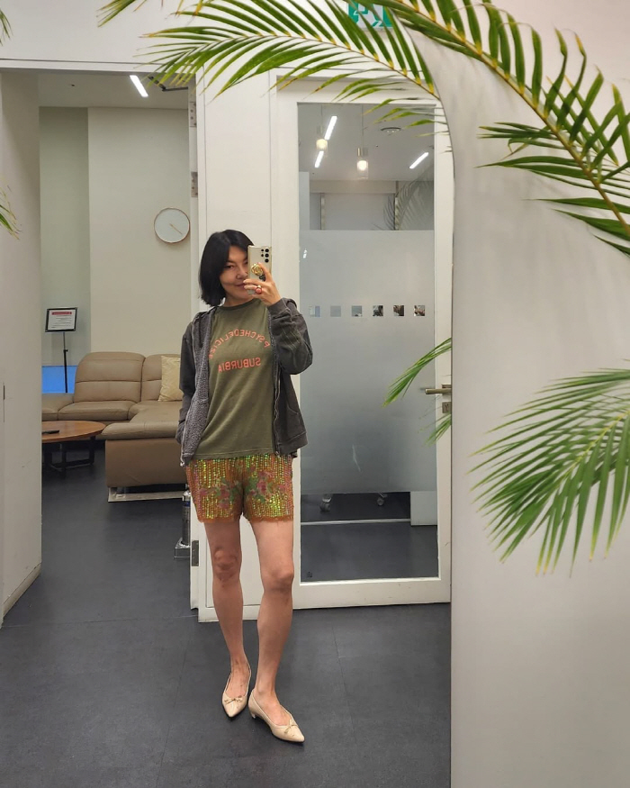 Han Hye-yeon brags about her waist after a meal with her body after losing 14kg