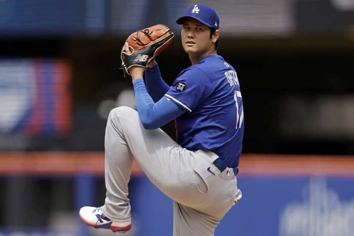Kim Hye-sung's double hit, Theo, could you have caught it? Checked Ohtani threw 156.1km and exploded 174.3km 18 four hours later