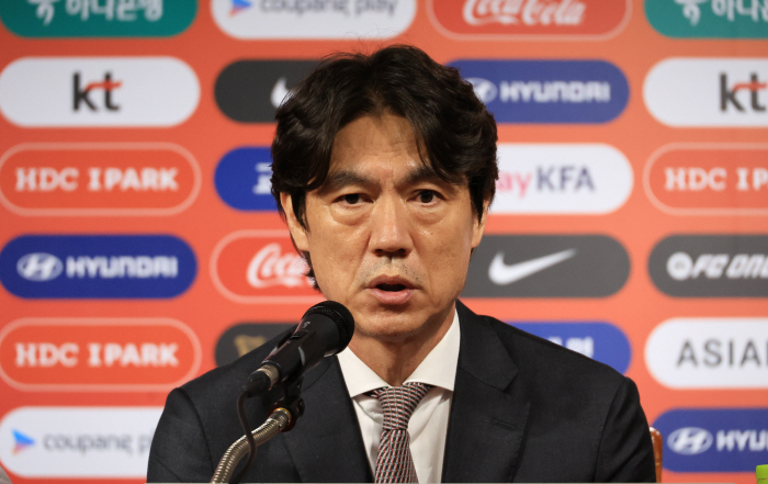  Except for Son Heung-min and Lee Kang-in, Hong Myung-bo-ho, excluding Kim Min-jae, and Jun Jin-woo, who announced the A-match list in June, was selected for the first time