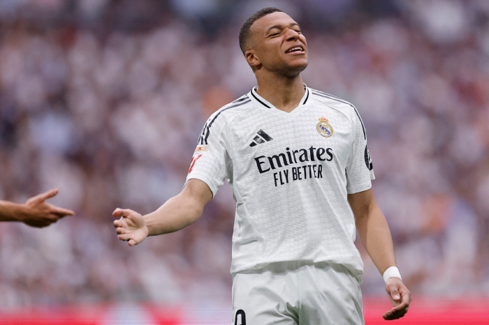  Real irrelevant → PSG treble challenge, Mbappe → First European Golden Shoe honor since his debut as a professional...tears of yokeres