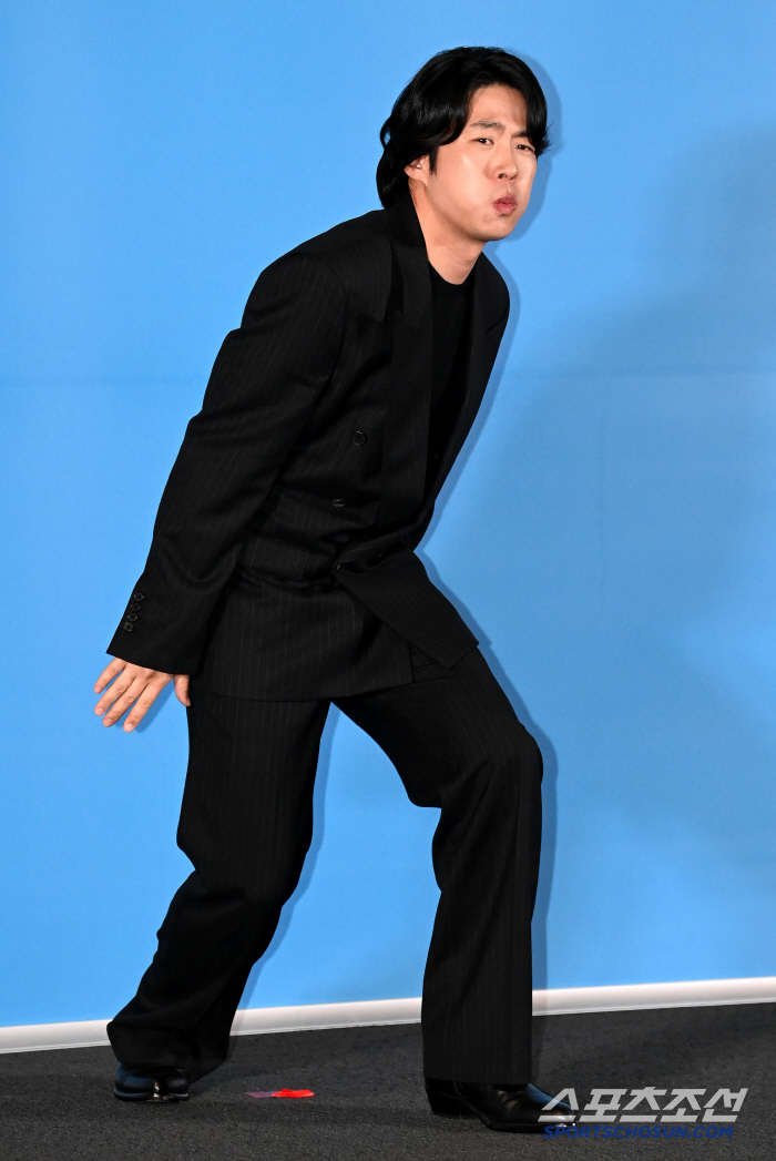  Ahn Jaehong, time to show off his superpower