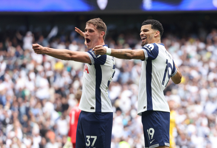 POSTECH's hard work is the answer Tottenham without Son Heung-min suffered a 14 upset loss to Brighton in the final EPL match...17th place confirmed