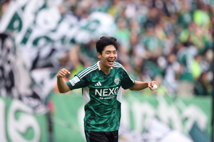 All three-cylinder engines led by Jeonbuk undefeated are Hong Myung-bo...Will he show his true feelings