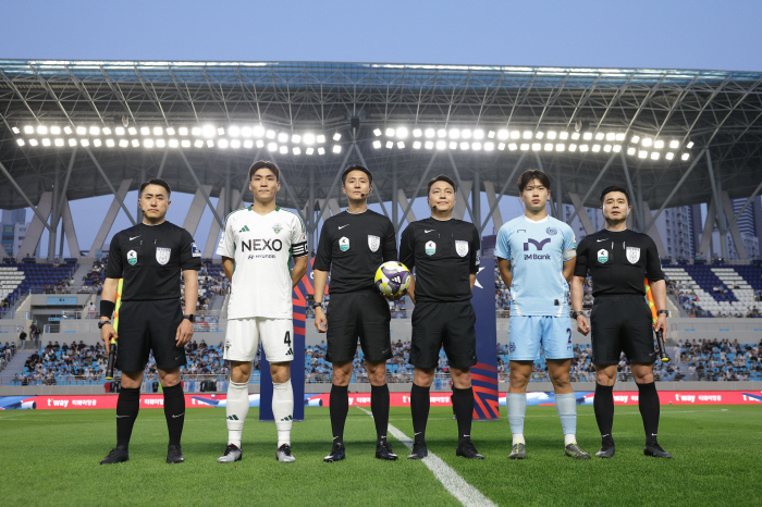 Unstoppable...Jun Jinwoo won 1G1A Jeonbuk again! Daegu 4-0 Green onion ahead of Kim Byung-soo's inauguration