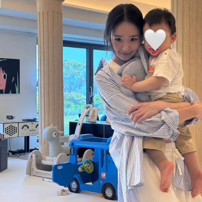 Financial Man ♥ Son Yeon-jae, 1-year-old son who is enthusiastic about raising children at 7.2 billion newlyweds