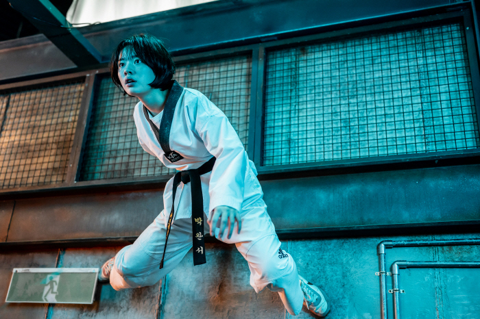 Lee Jae-in, playing 2 roles → super-talented Taekwon girl..Jung Jo-joon, the success of the unknown Seoul High Five consecutive at-bats