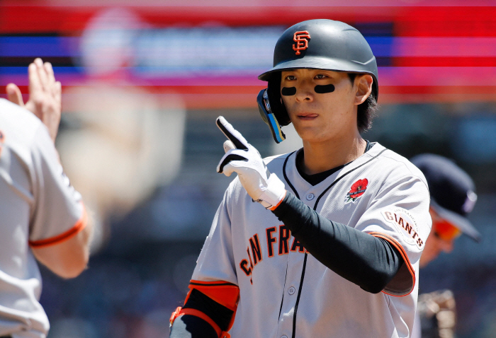 Multi-hit rave reviews made by a combination of hands and eyes, Lee Jung-hoo connected to every 7G consecutive hit march, but SF 13 DET
