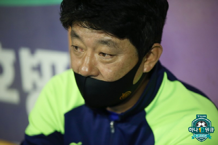 New Firefighter to Save Lowest Daegu, Byung-soo Ball Kim Byung-soo, Former Suwon Coach